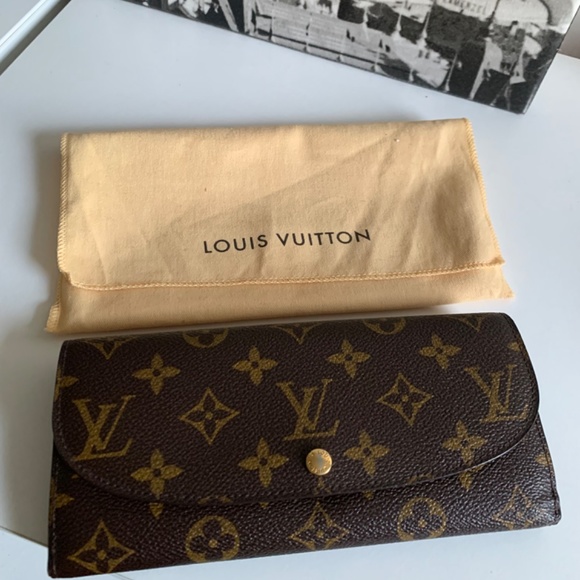 Louis Vuitton PF Louise Monogram Wallet - Picture 11 of 13